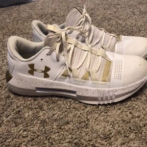 Under armor volleyball shoes